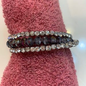 Very Pretty Rhinestone bracelet